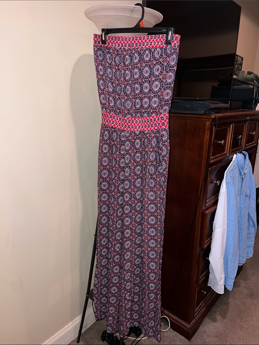 Romper  Navy and red  Strapless 
Pockets